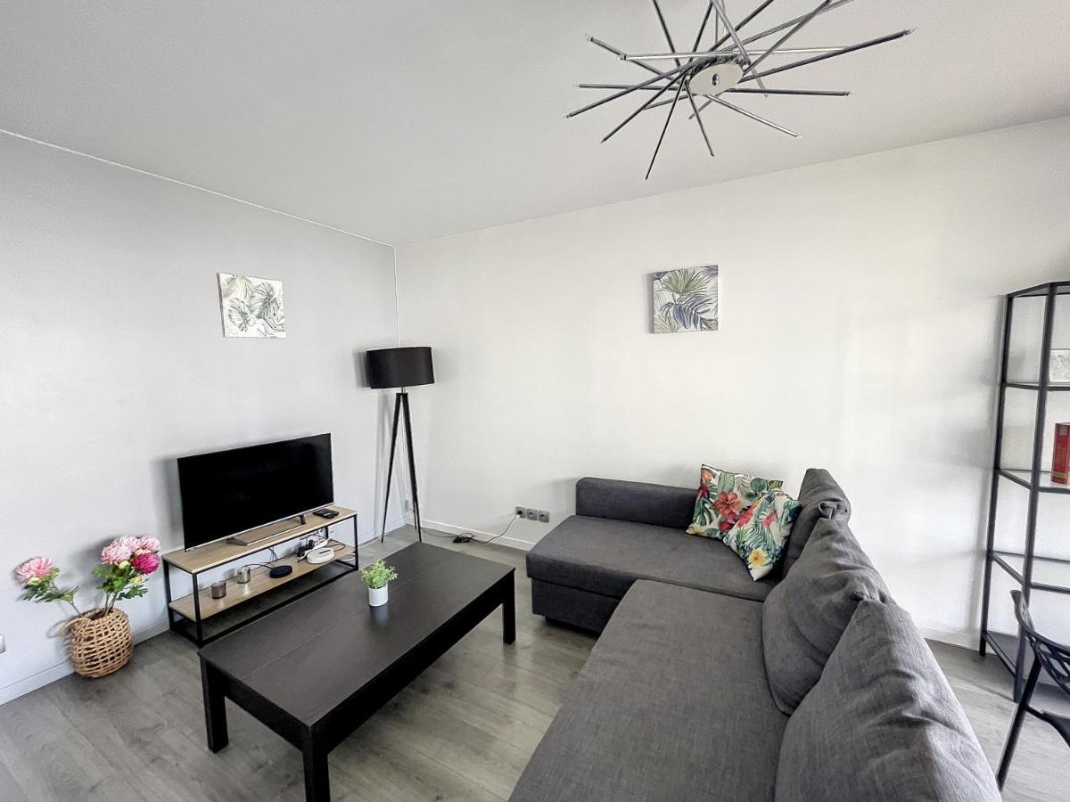 City & Cosy, Lyon Charcot- Wifi - Lave Linge - Balcon - Parking Luaran gambar