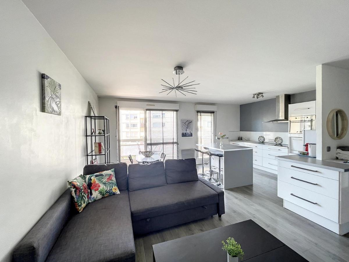 City & Cosy, Lyon Charcot- Wifi - Lave Linge - Balcon - Parking Luaran gambar