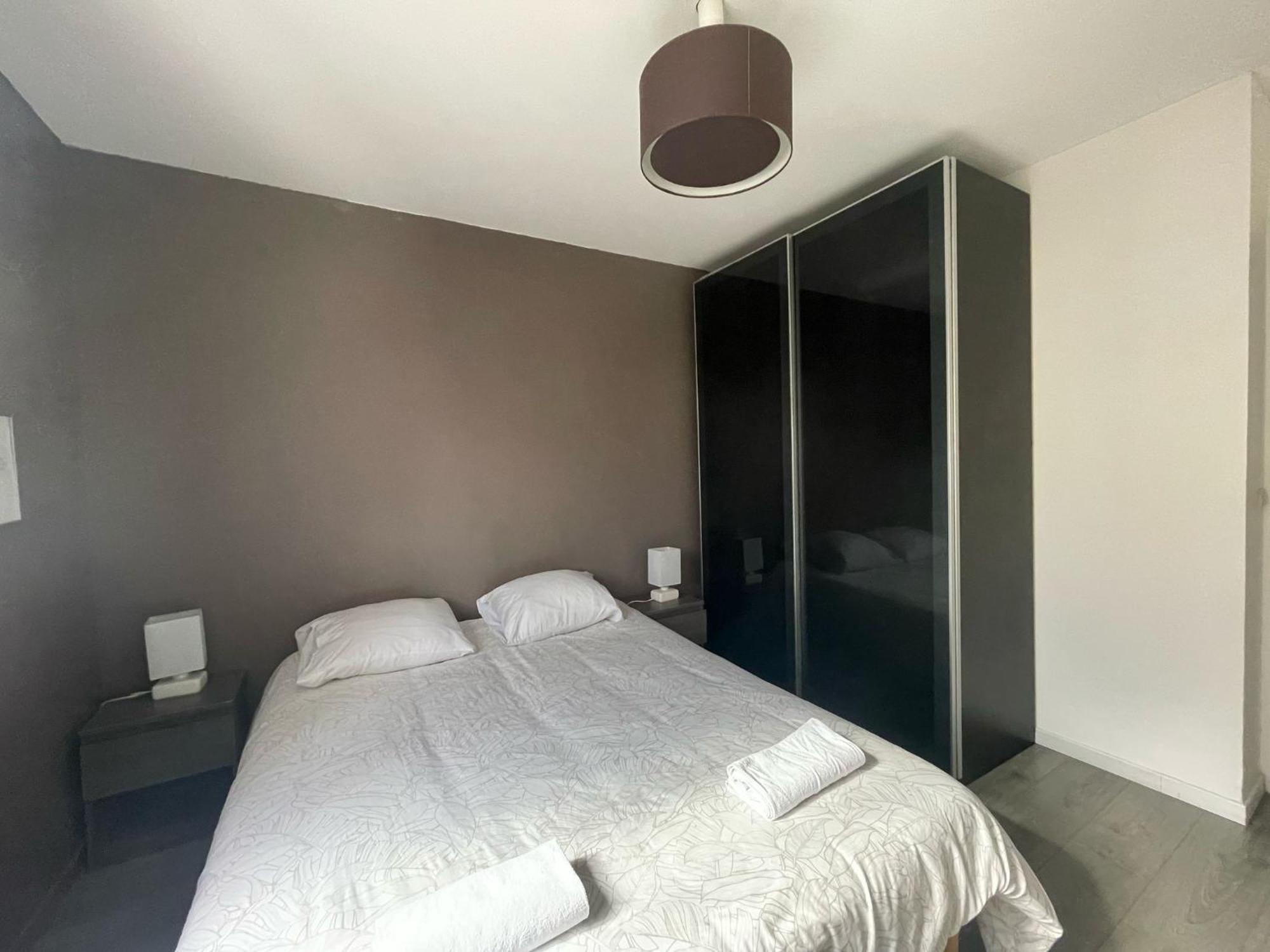 City & Cosy, Lyon Charcot- Wifi - Lave Linge - Balcon - Parking Luaran gambar